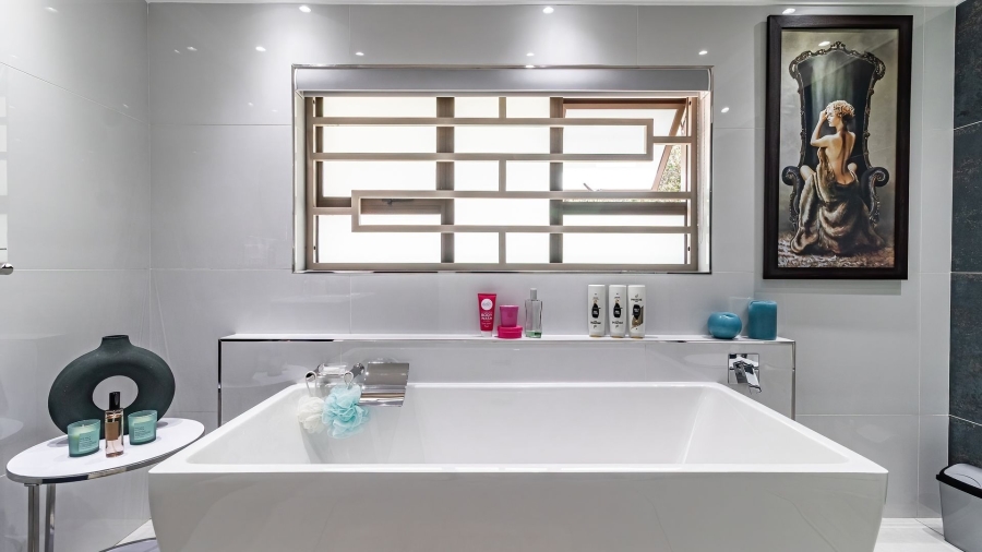 3 Bedroom Property for Sale in Morehill Gauteng