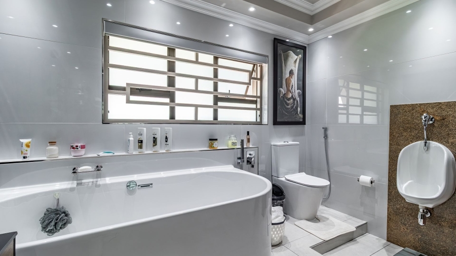 3 Bedroom Property for Sale in Morehill Gauteng