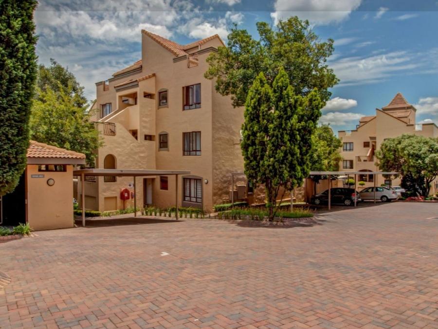 1 Bedroom Property for Sale in Lonehill Gauteng