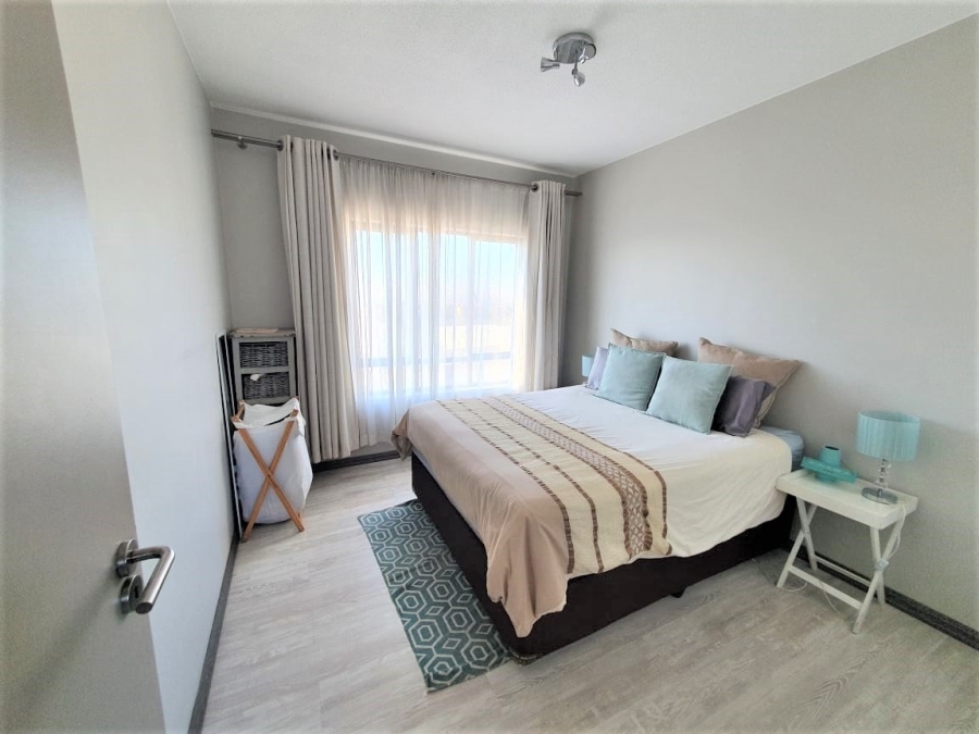 1 Bedroom Property for Sale in Douglasdale Gauteng