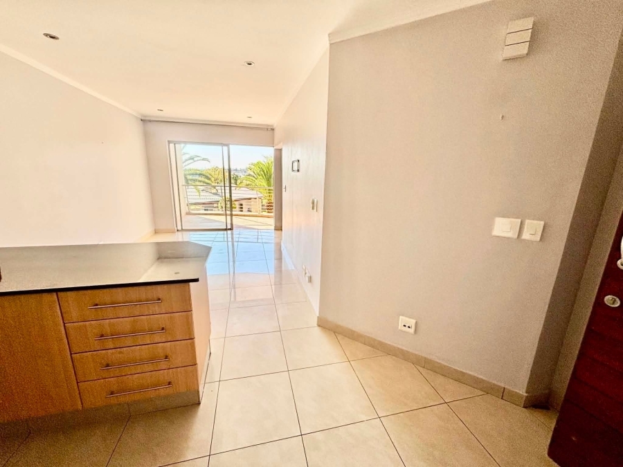 To Let 1 Bedroom Property for Rent in Sandown Gauteng