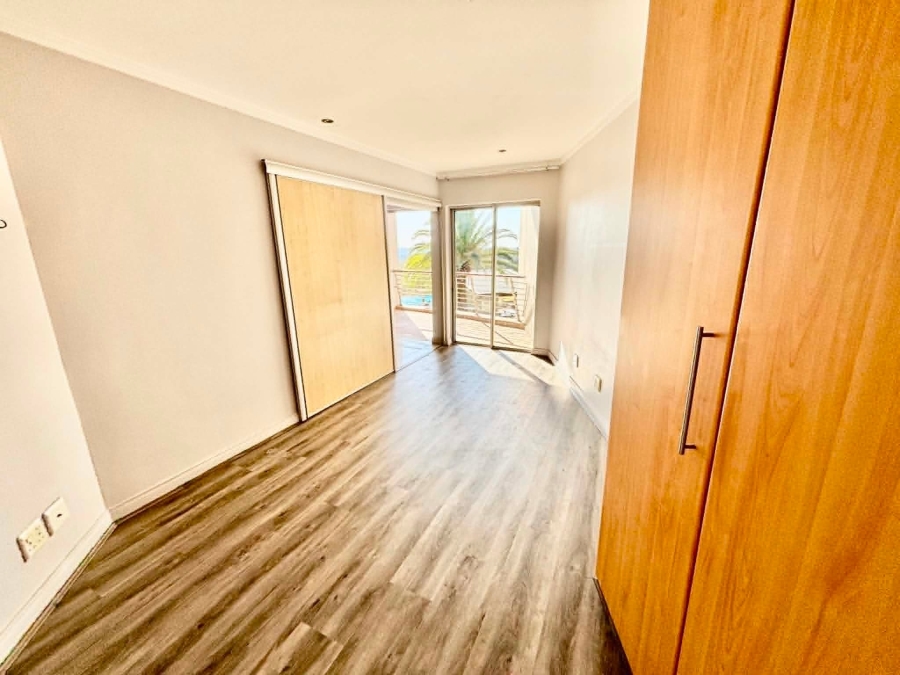 To Let 1 Bedroom Property for Rent in Sandown Gauteng