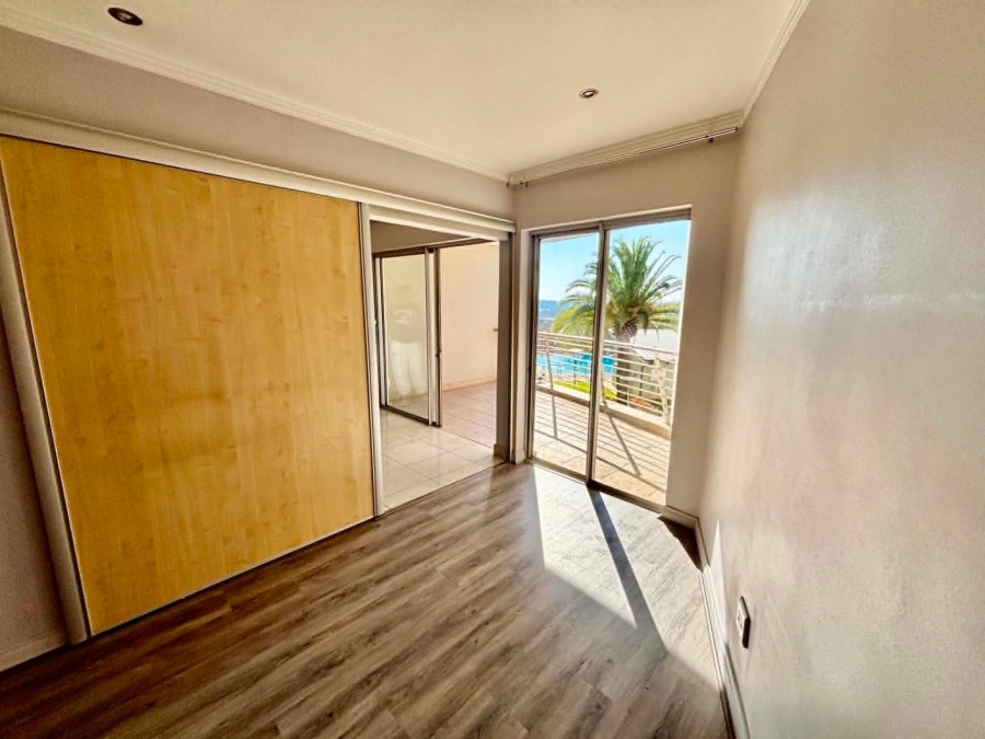 To Let 1 Bedroom Property for Rent in Sandown Gauteng
