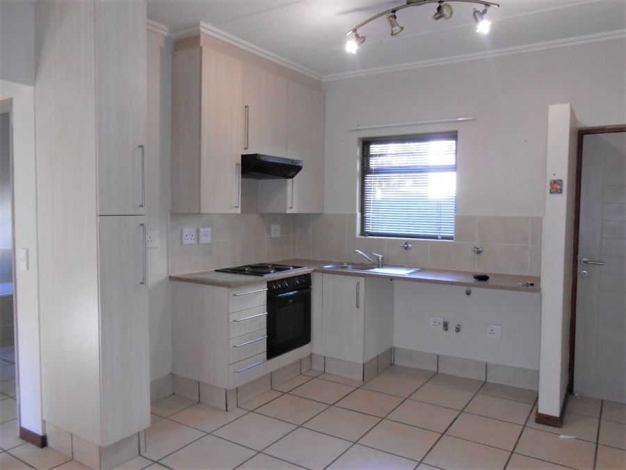 1 Bedroom Property for Sale in Lonehill Gauteng