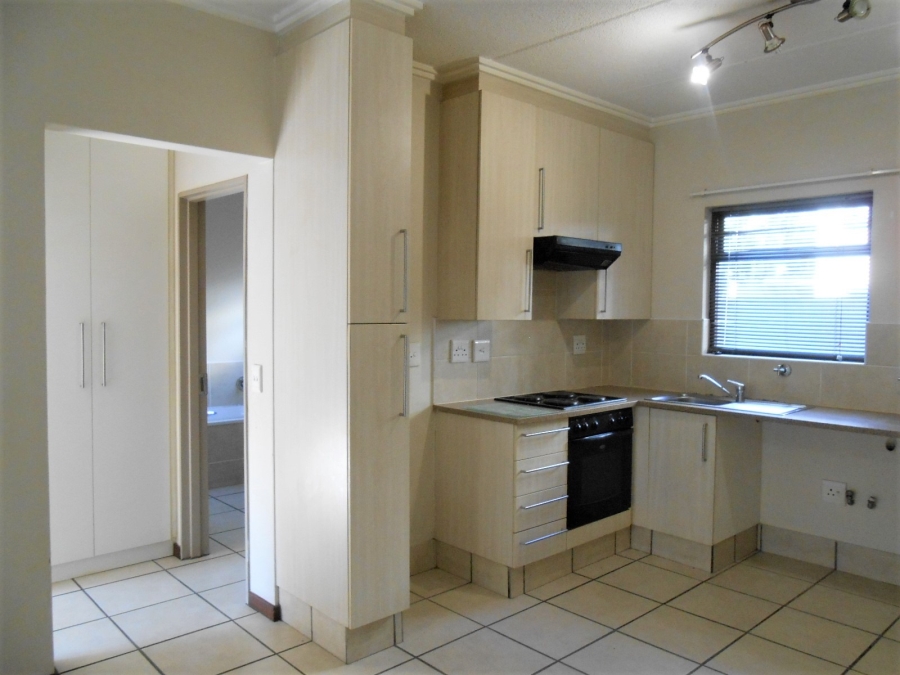 1 Bedroom Property for Sale in Lonehill Gauteng