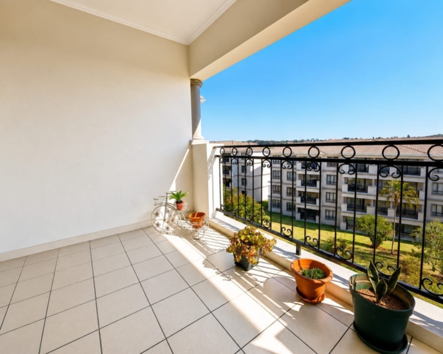 2 Bedroom Property for Sale in Noordwyk Gauteng