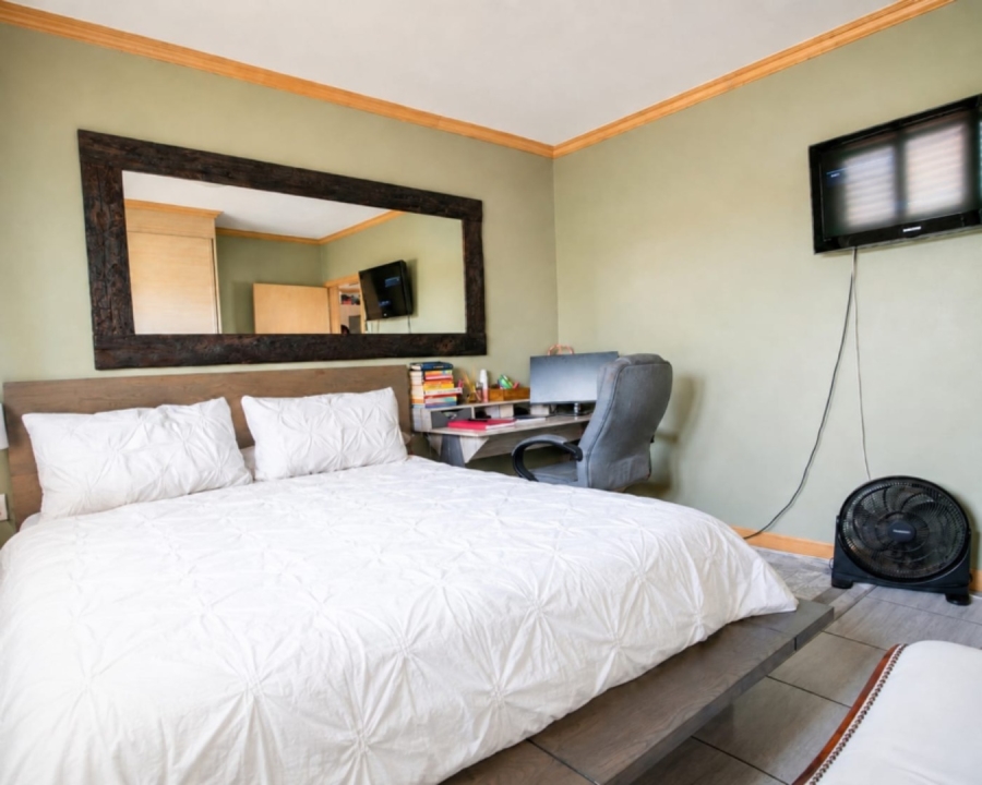 2 Bedroom Property for Sale in Noordwyk Gauteng