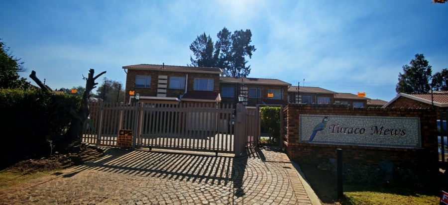 2 Bedroom Property for Sale in Brackenhurst Gauteng