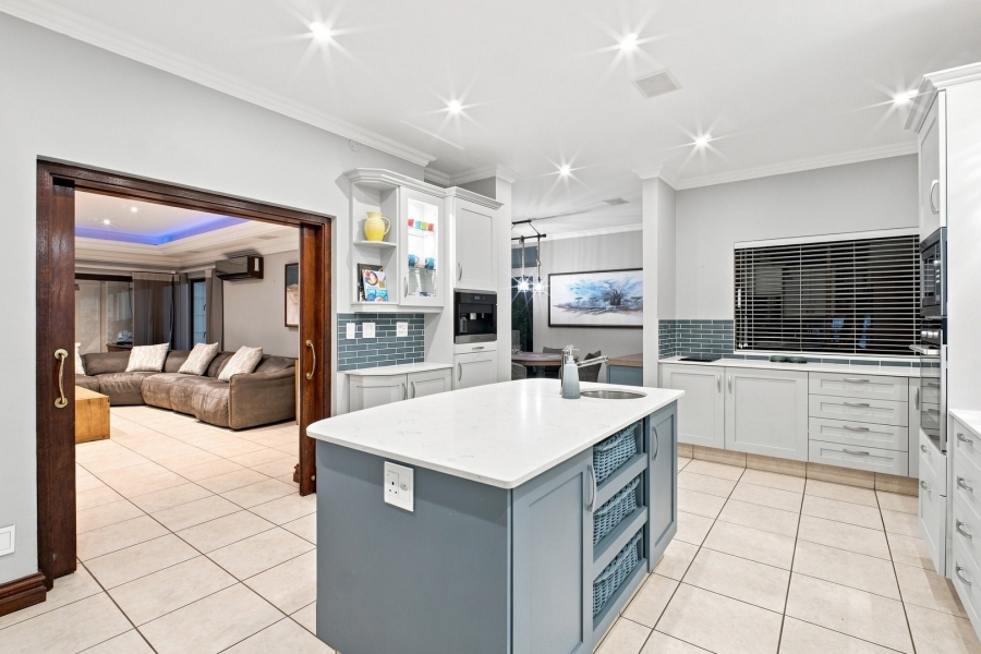 4 Bedroom Property for Sale in Bryanston Gauteng