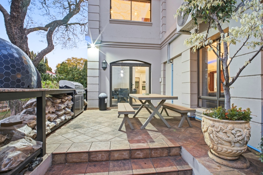 4 Bedroom Property for Sale in Bryanston Gauteng