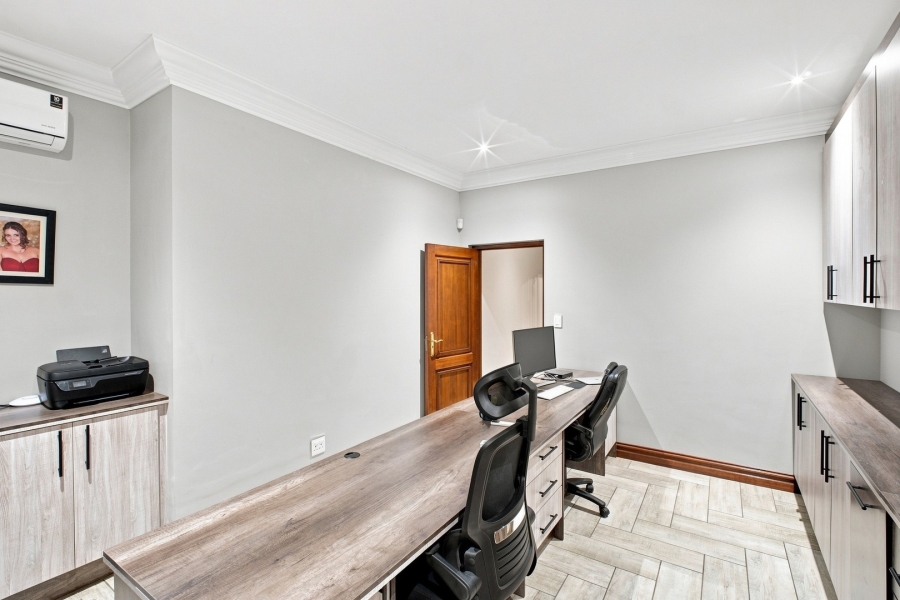 4 Bedroom Property for Sale in Bryanston Gauteng