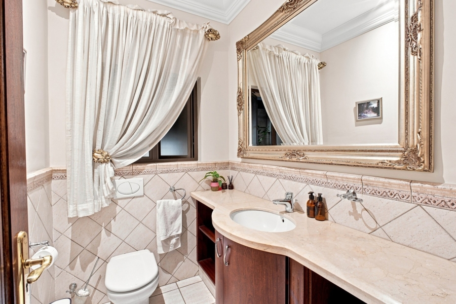 4 Bedroom Property for Sale in Bryanston Gauteng