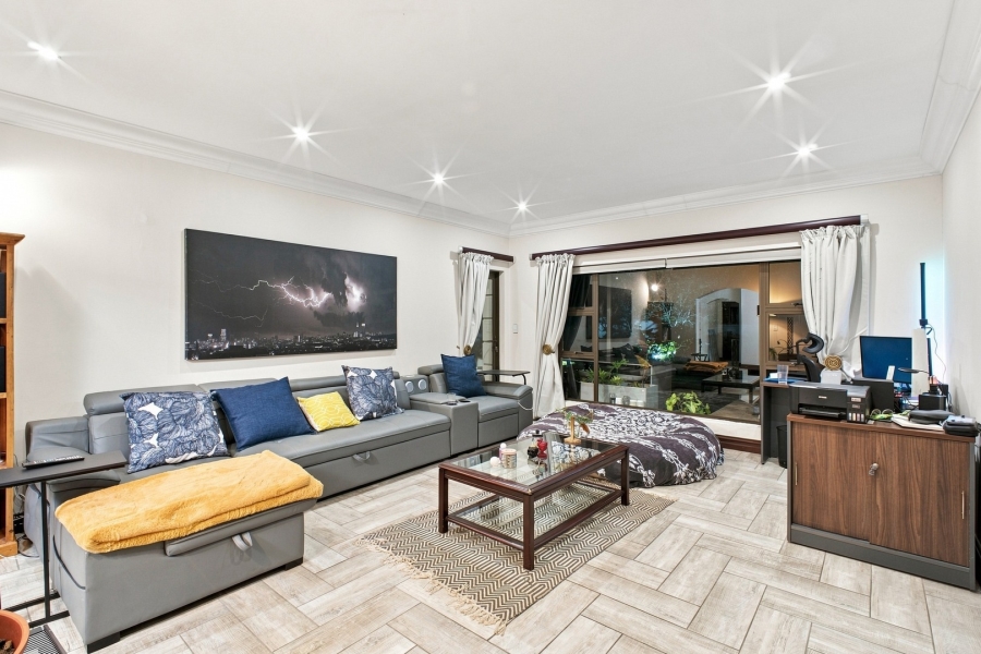 4 Bedroom Property for Sale in Bryanston Gauteng