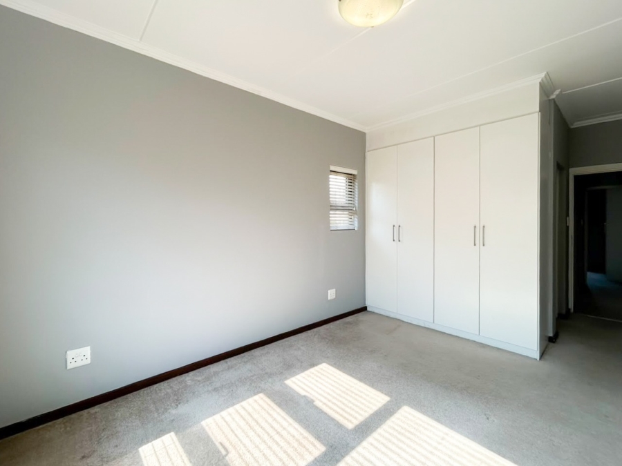 2 Bedroom Property for Sale in Fourways Gauteng