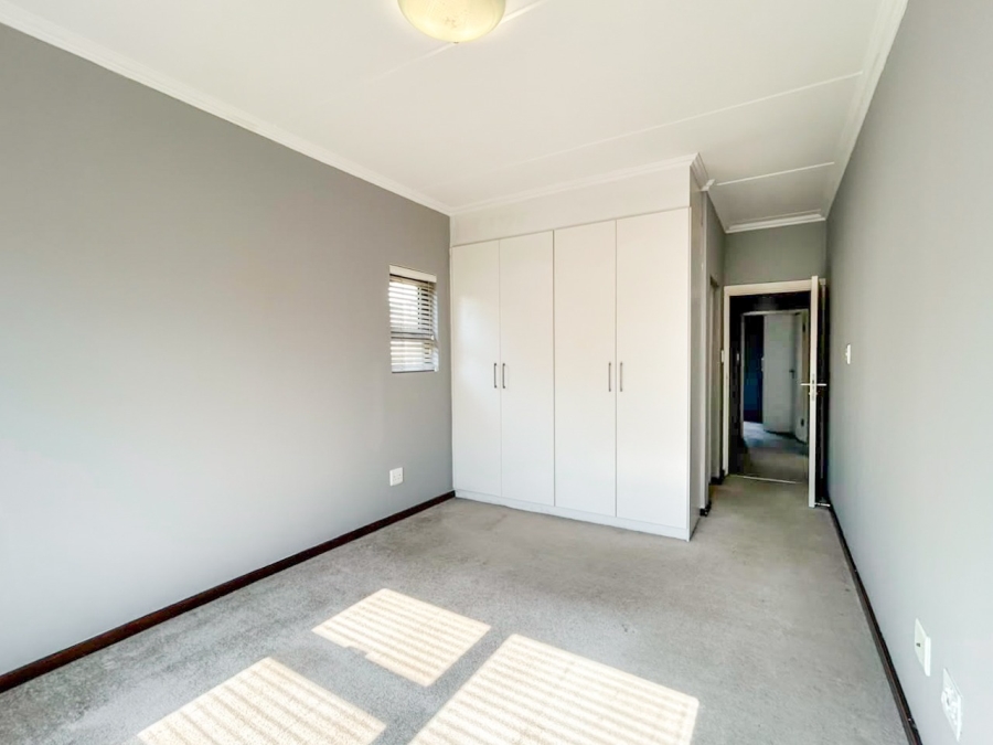 2 Bedroom Property for Sale in Fourways Gauteng