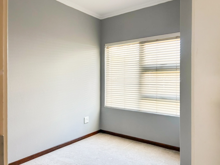 2 Bedroom Property for Sale in Fourways Gauteng