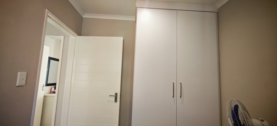 2 Bedroom Property for Sale in Albertsdal Gauteng