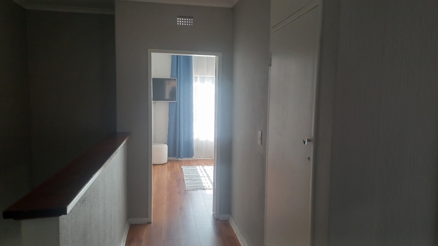 2 Bedroom Property for Sale in Brackenhurst Gauteng