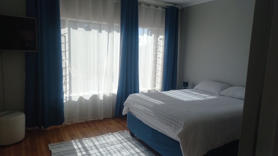 2 Bedroom Property for Sale in Brackenhurst Gauteng
