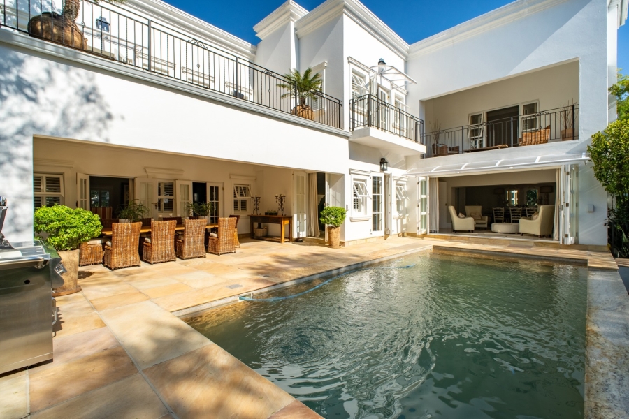 5 Bedroom Property for Sale in Bryanston Gauteng