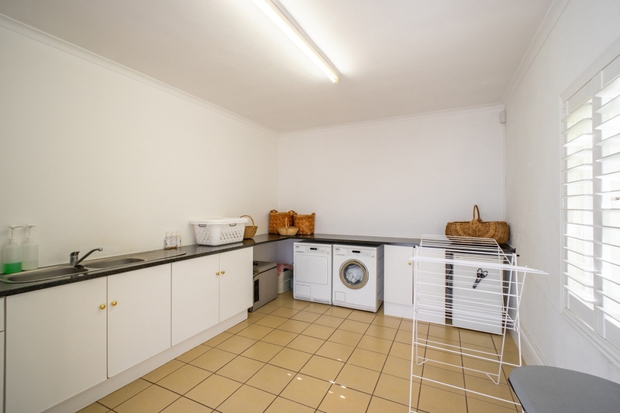 5 Bedroom Property for Sale in Bryanston Gauteng