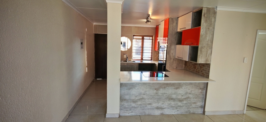 To Let 2 Bedroom Property for Rent in Meyersdal Gauteng