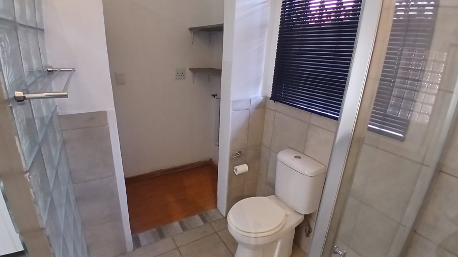 1 Bedroom Property for Sale in Wierda Park Gauteng