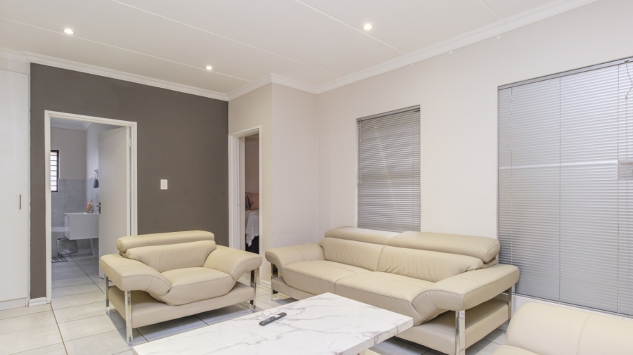 To Let 3 Bedroom Property for Rent in Diswilmar A H Gauteng