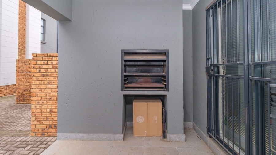 To Let 3 Bedroom Property for Rent in Diswilmar A H Gauteng