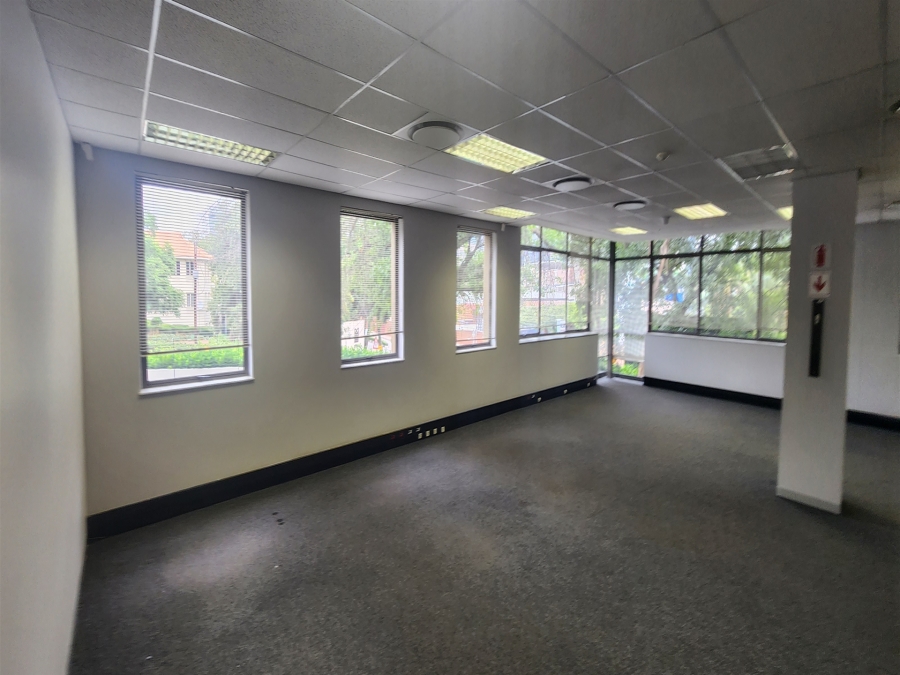 To Let Commercial Property for Rent in Wierda Valley Gauteng