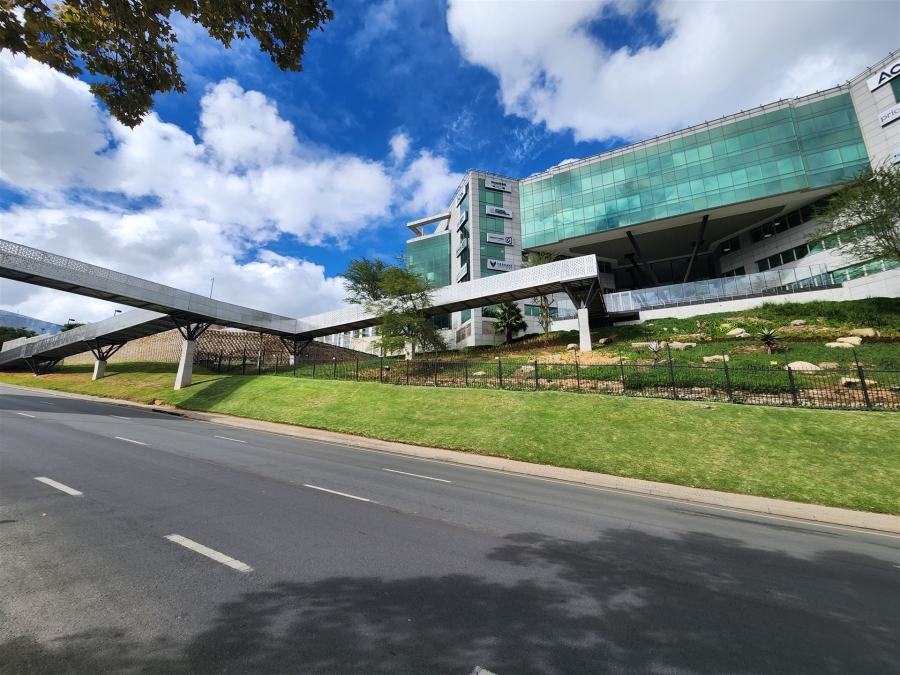 To Let Commercial Property for Rent in Sandhurst Gauteng