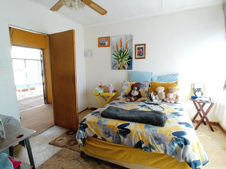 5 Bedroom Property for Sale in The Orchards Gauteng