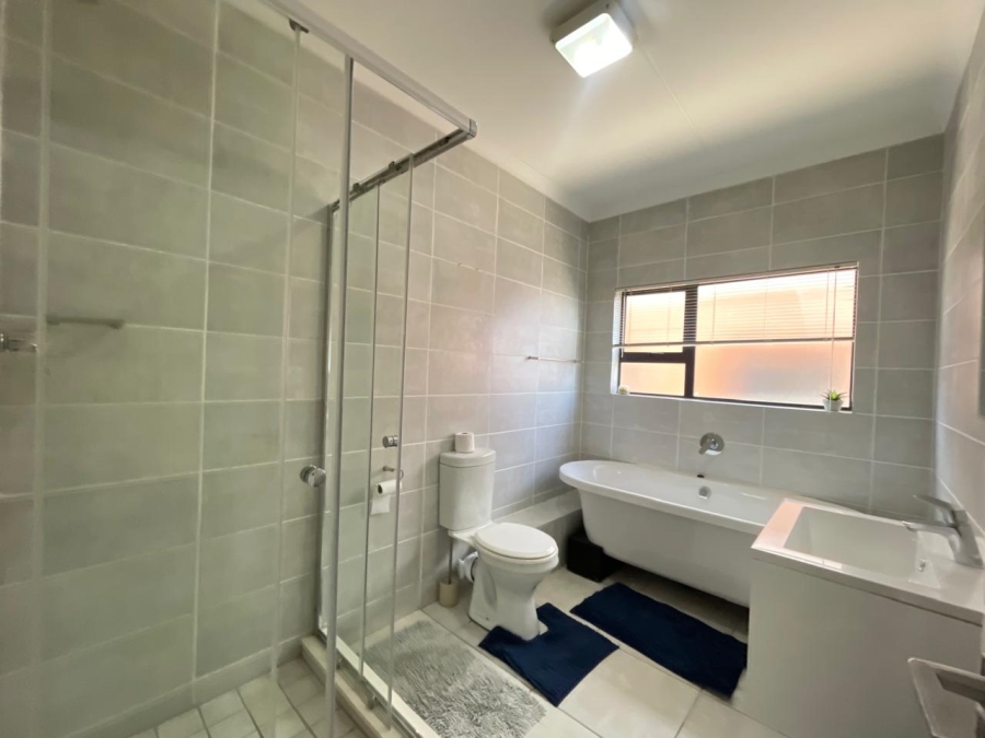To Let 2 Bedroom Property for Rent in Blyde Riverwalk Estate Gauteng