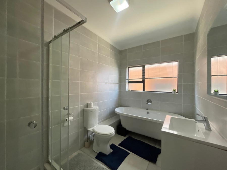 To Let 2 Bedroom Property for Rent in Blyde Riverwalk Estate Gauteng