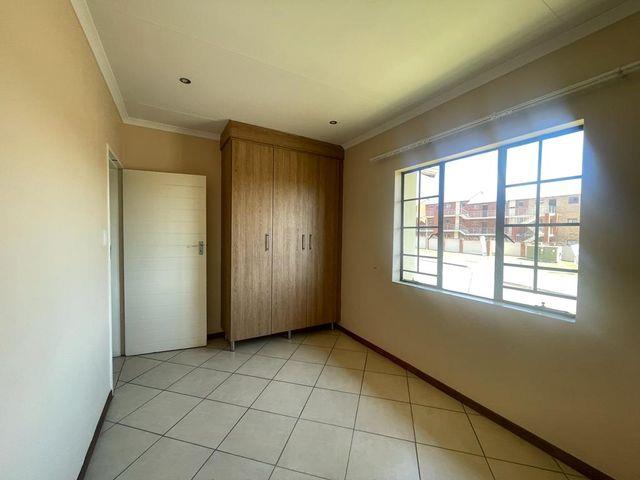 To Let 2 Bedroom Property for Rent in Noordwyk Gauteng