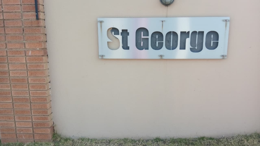 3 Bedroom Property for Sale in Noordwyk Gauteng