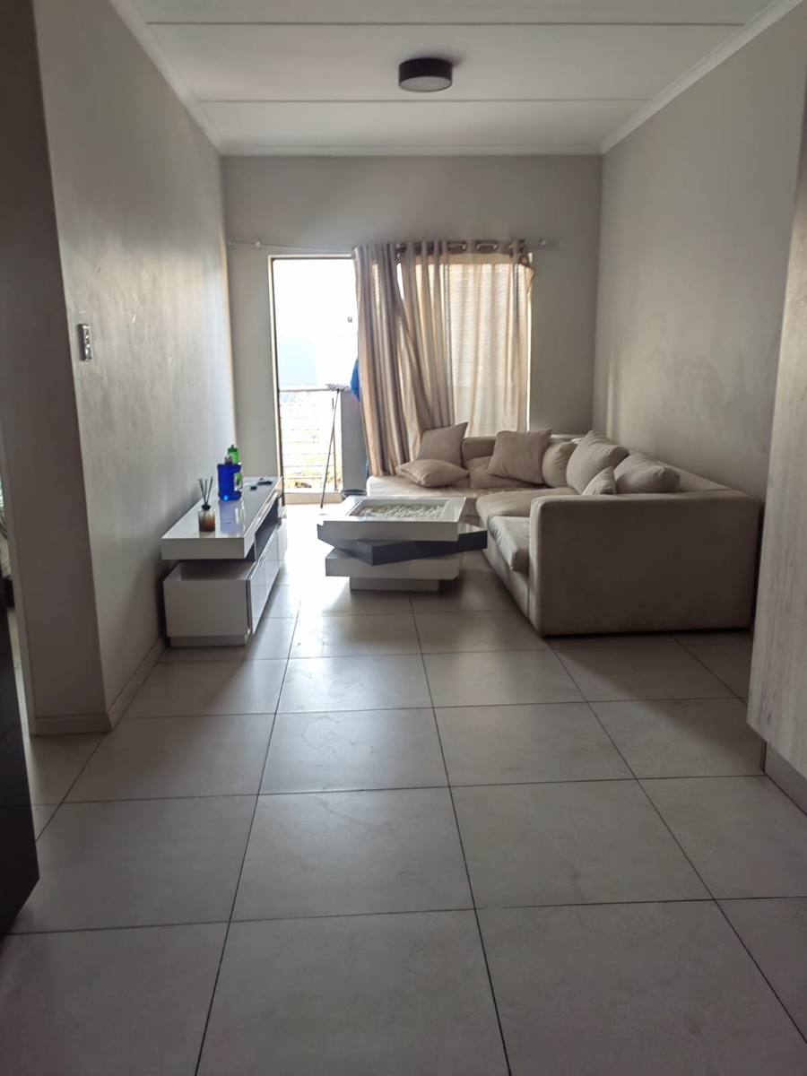 2 Bedroom Property for Sale in Vorna Valley Gauteng