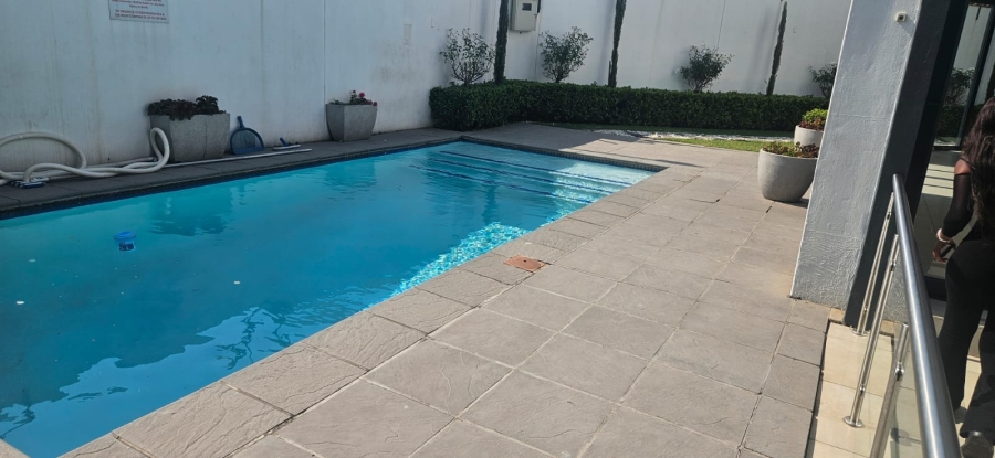2 Bedroom Property for Sale in Vorna Valley Gauteng