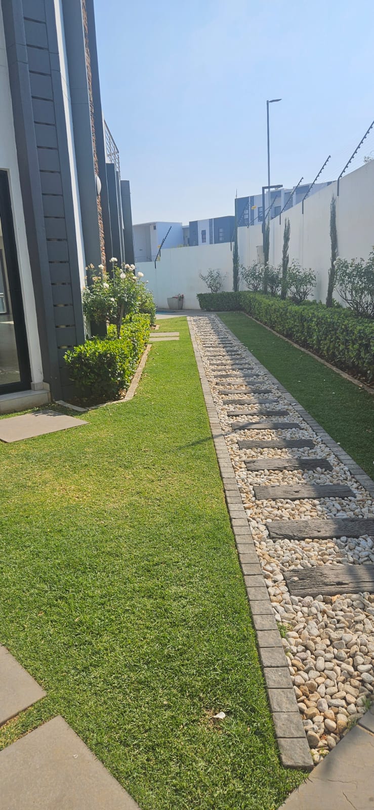 2 Bedroom Property for Sale in Vorna Valley Gauteng