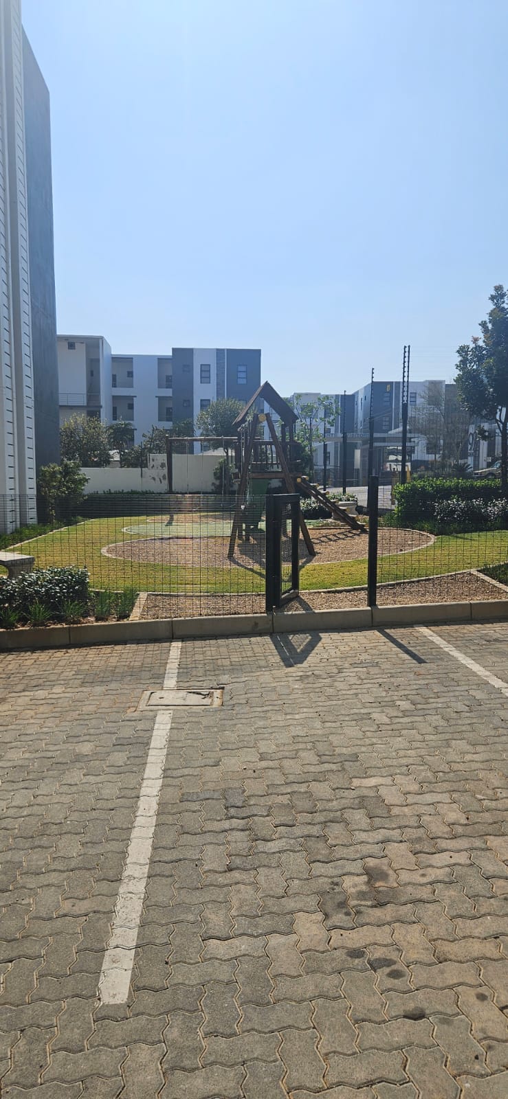 2 Bedroom Property for Sale in Vorna Valley Gauteng
