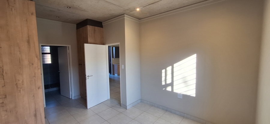 To Let 2 Bedroom Property for Rent in Rietvalleirand Gauteng