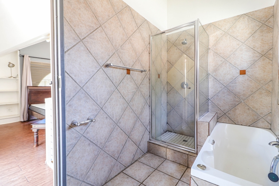 1 Bedroom Property for Sale in Morningside Gauteng