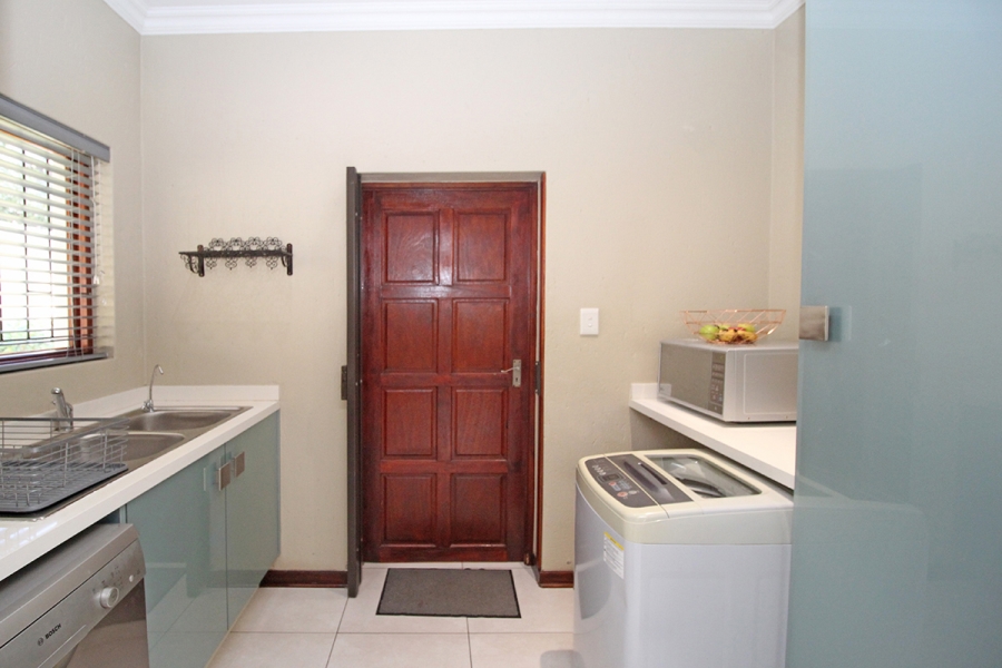 3 Bedroom Property for Sale in Broadacres Gauteng