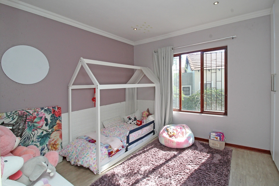 3 Bedroom Property for Sale in Broadacres Gauteng