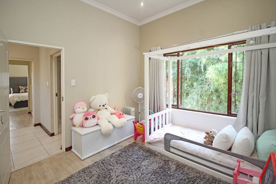 3 Bedroom Property for Sale in Broadacres Gauteng