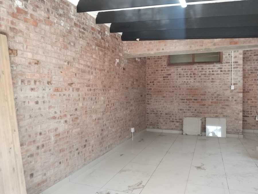 3 Bedroom Property for Sale in West Park Gauteng