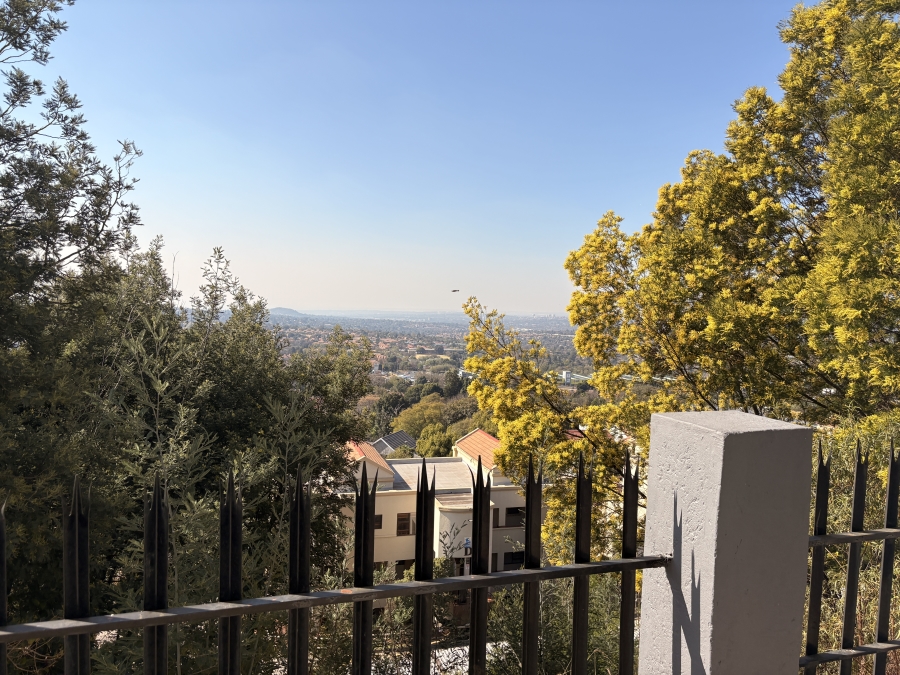 To Let 2 Bedroom Property for Rent in Constantia Kloof Gauteng