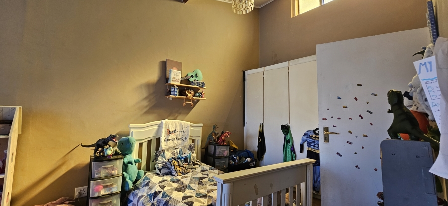 2 Bedroom Property for Sale in Three Rivers Proper Gauteng