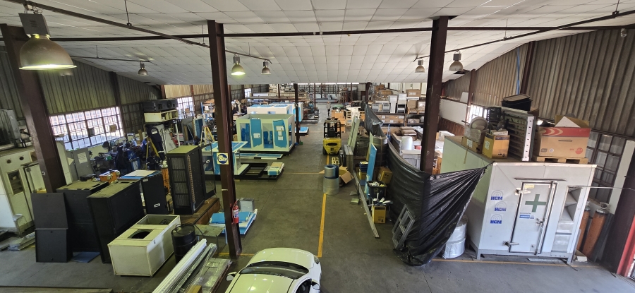 To Let Commercial Property for Rent in Robertville Gauteng
