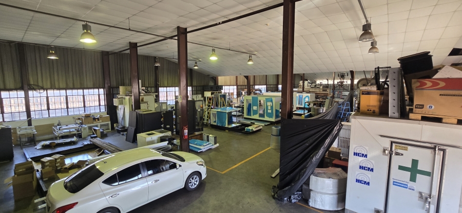 To Let Commercial Property for Rent in Robertville Gauteng
